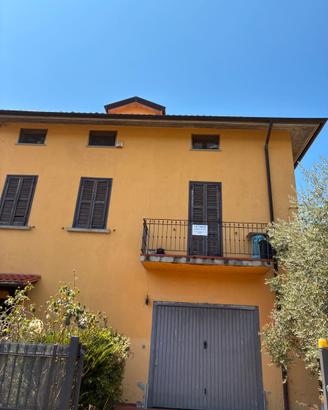 Terratetto bifamiliare a Figline di Prato