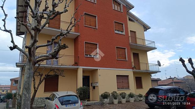 3 LOCALI A CASALGRANDE