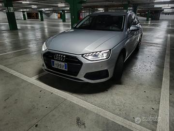 AUDI A4 AVANT 40TDI QUATTRO S TRONIC