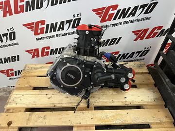 BLOCCO MOTORE COMPLETO APRILIA DORSODURO 900 M55CM