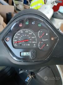 vespa GTS 125 