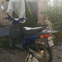 Piaggio free 50 scooter
