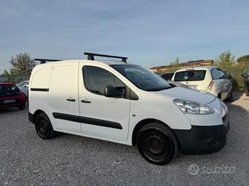 Peugeot Partner 1.6 8V HDi 75CV FAP L1 2 posti Fur