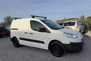 Peugeot Partner 1.6 8V HDi 75CV FAP L1 2 posti Fur