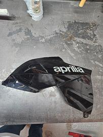 carena laterale destra APRILIA dorsoduro 750