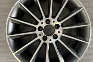 Cerchio mercedes classe A B CLA RAGGIO 19 amg