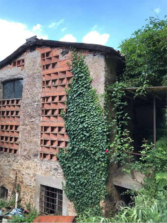 Rustico / Casale di 110 m² con 3 locali a Capannor - Vista 2