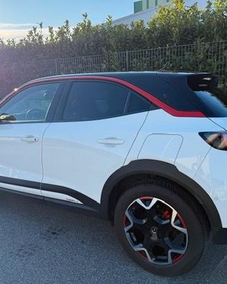 Opel Mokka Gs Line+ EAT8 1.2 turbo 130cv,full opt.