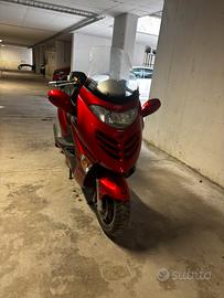 Kymco 250 grand dink