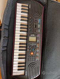 Pianola Casio SA-78 per lezioni di musica 