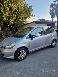 Honda Jazz 1.4 Benz 83CV - Meccanica OK