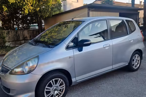 Honda Jazz 1.4 Benz 83CV - Meccanica OK