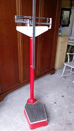 Bilancia pesa persone vintage