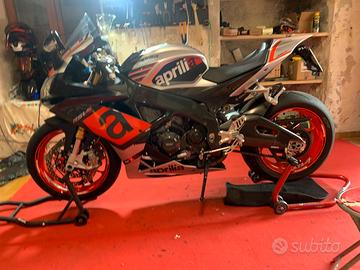 Ultimi ricambi ed accessori Aprilia RSV4 2016