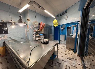 Attività con attrezzature