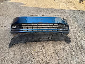 Touran paraurti anteriore