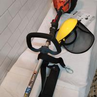 Decespugliatore a benzina