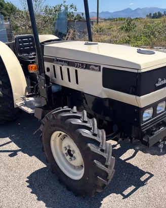 TRATTORE LAMBORGHINI 775 FRUTTETO