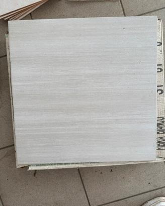 Gres porcellanato smaltato 45x45cm