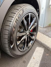 Set Pneumatici 235/50 R20 104Y