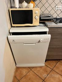 Lavastoviglie whirlpool