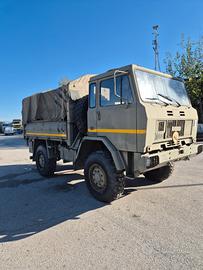 Iveco ACL 4x4 Passo corto