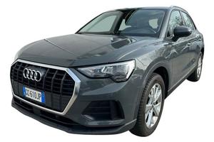 AUDI Q3 35 TDI S tronic Business Advanced