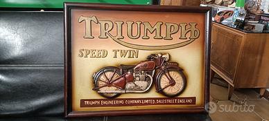 Quadro in legno Triumph