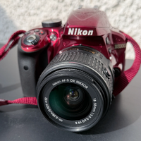 Nikon D3300 RED + 2 Obiettivi + molti accessori