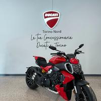 Ducati Diavel V4