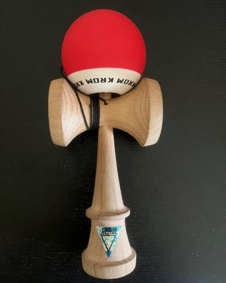 Kendama krom pop red