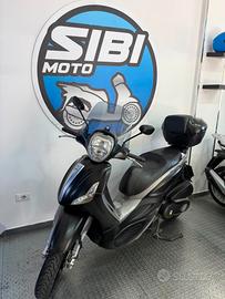 Piaggio Beverly 350