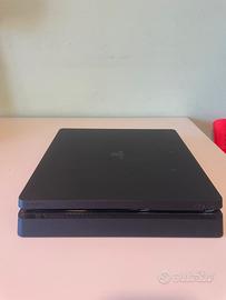 Playstation 4 slim SONY 500GB completa accessori