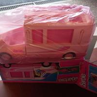 camper Van Barbie 