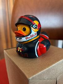 Paperella in resina con livrea Red Bull