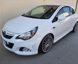 Opel Corsa 1.6 T 192CV 3 porte OPC