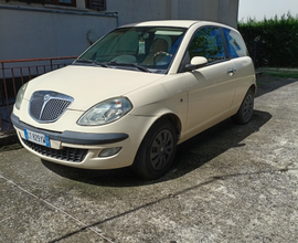 Lancia y 1.2 benzina