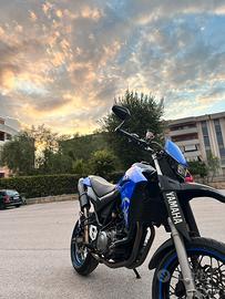 YAMAHA XT660X