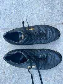 scarpe da calcio artigianali
