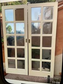 Porta  bianca a due ante