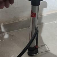 Pompa manuale Xtract Pump – per bici e gonfiabili