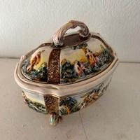 portagioie centrotavola in ceramica decorata