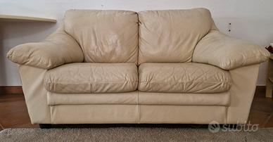 Divano in pelle 