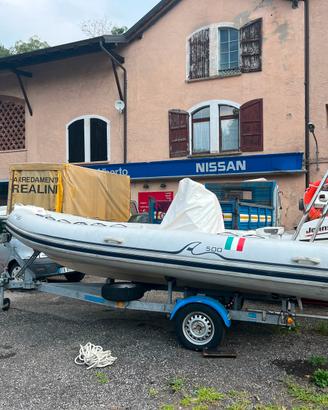 Gommone 40cv + carrello