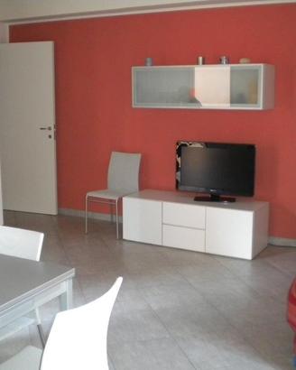 Ampio appartamento 150 mt. mare