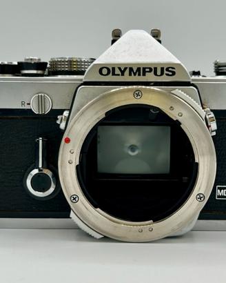 Olympus OM-1 reflex analogica 35mm usata solo corp