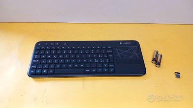 Logitech K400r