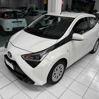 TOYOTA Aygo Connect 1.0 VVT-i 72CV 5 porte x-coo