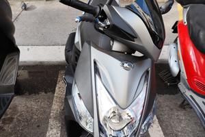 Kymco agility 200
