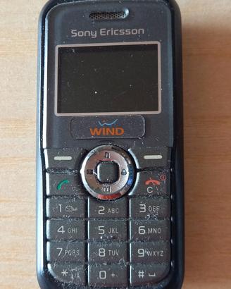 Telefono Sony Ericsonn  J100i